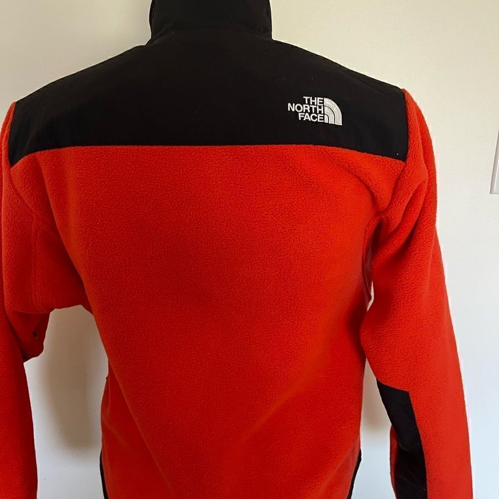 The North Face vtg 90's Denali Red Black size‎ S women’s season ‘20 - Picture 7 of 13